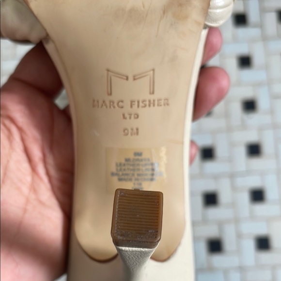 Marc Fisher Squared Toe Leather Braided Tan Heel Sandals - Picture 8 of 9